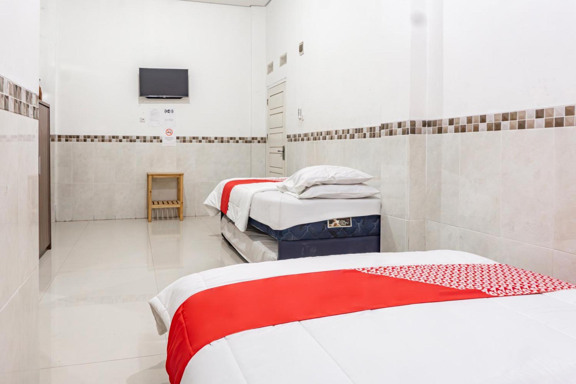 Hotel O Rajabasa Near Universitas Lampung Formerly Hotel Prasetya Bandar Lampung Buitenkant foto