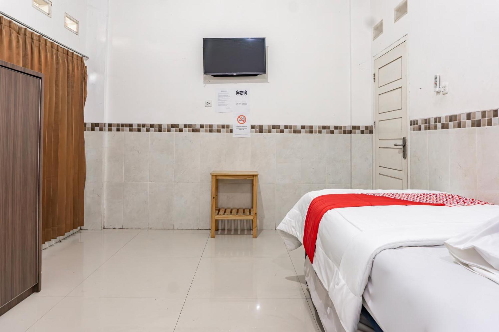 Hotel O Rajabasa Near Universitas Lampung Formerly Hotel Prasetya Bandar Lampung Buitenkant foto