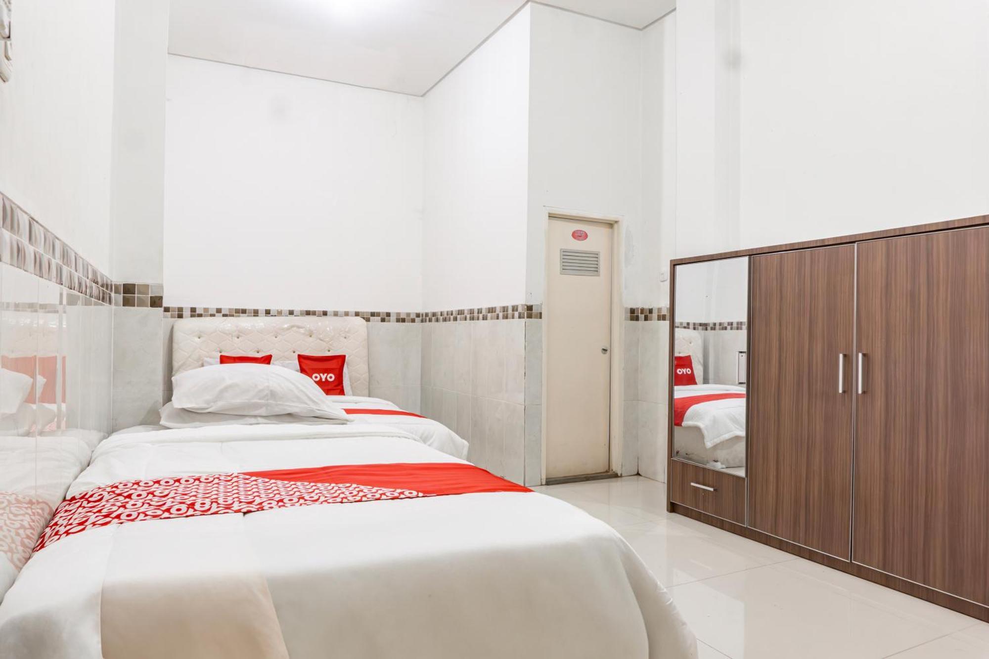 Hotel O Rajabasa Near Universitas Lampung Formerly Hotel Prasetya Bandar Lampung Buitenkant foto